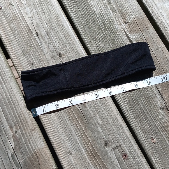 Workout headband - Picture 7 of 8